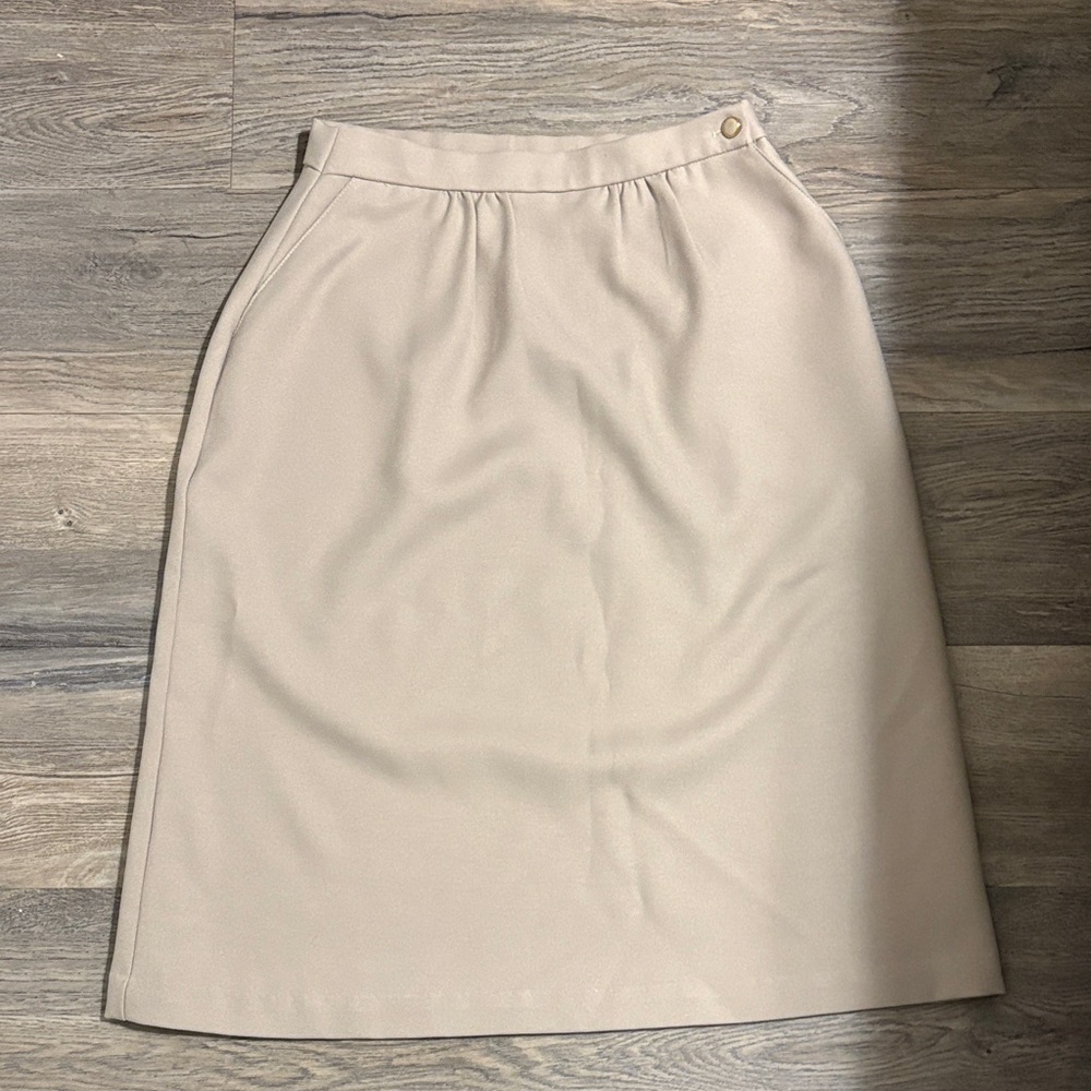 Elegant Cream A-Line Women's Skirt